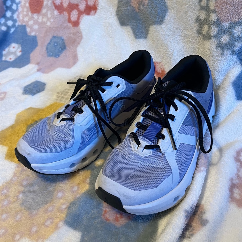 On Cloudrunner 2 - image 3